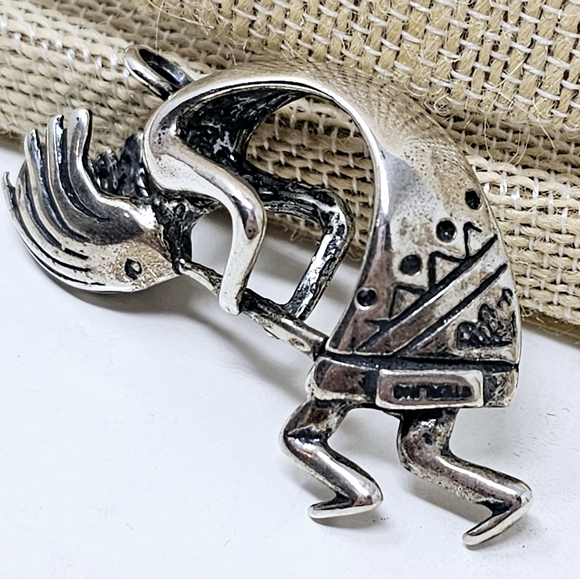 Kokopeli Sterling Pendant - Picture 3 of 7